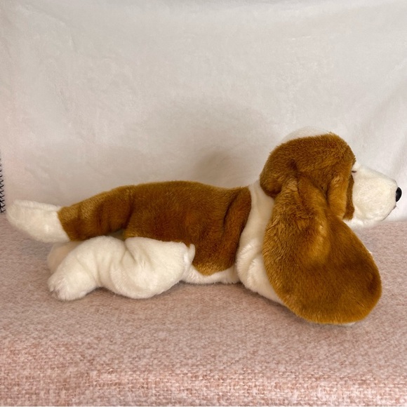 Vintage Russ Yomiko Classics Basset Hound 13” - Picture 6 of 10